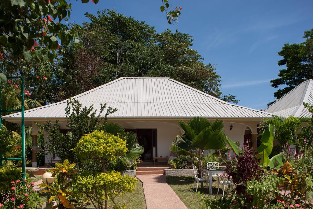 Etoile Labrine Guest House La Digue Eksteriør bilde